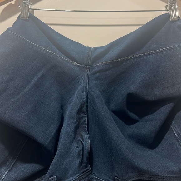 DL 1961 Coco Curvy Straight Stretch Jeans, Women’s Size 30, Inseam 32 - Picture 5 of 10